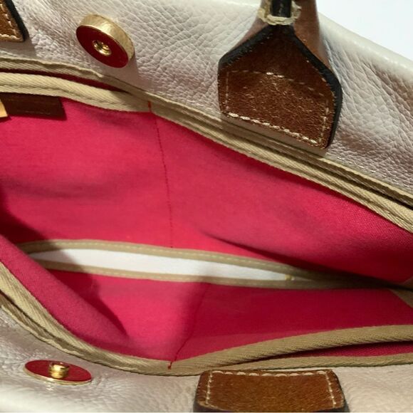 DOONEY AND BOURKE WHITE BROWN HANDBAG TASSELS - Picture 16 of 16